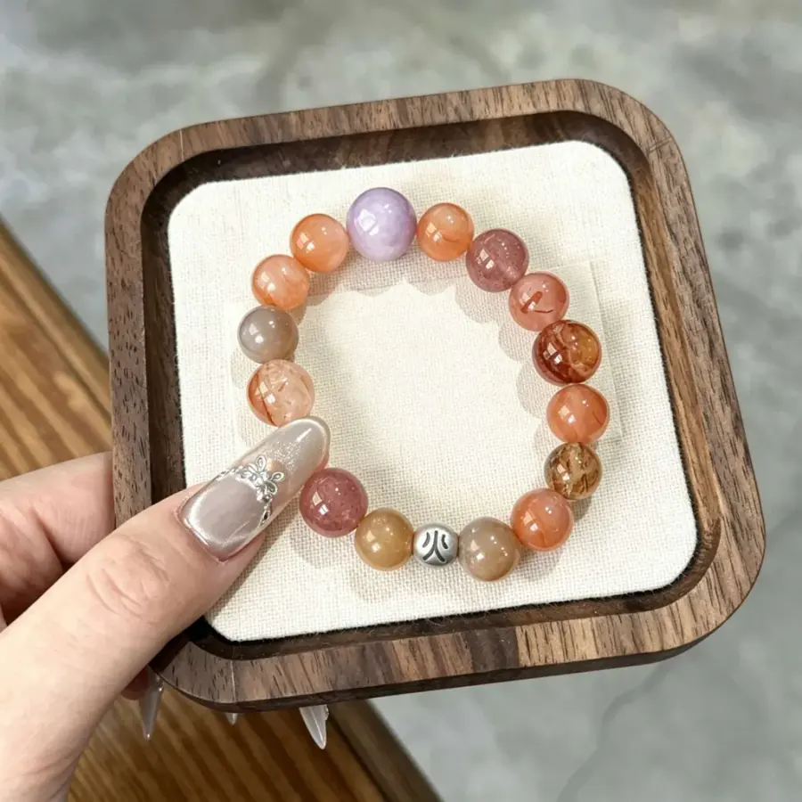 Kindling Heart — Love Crystal Bracelet detail 5