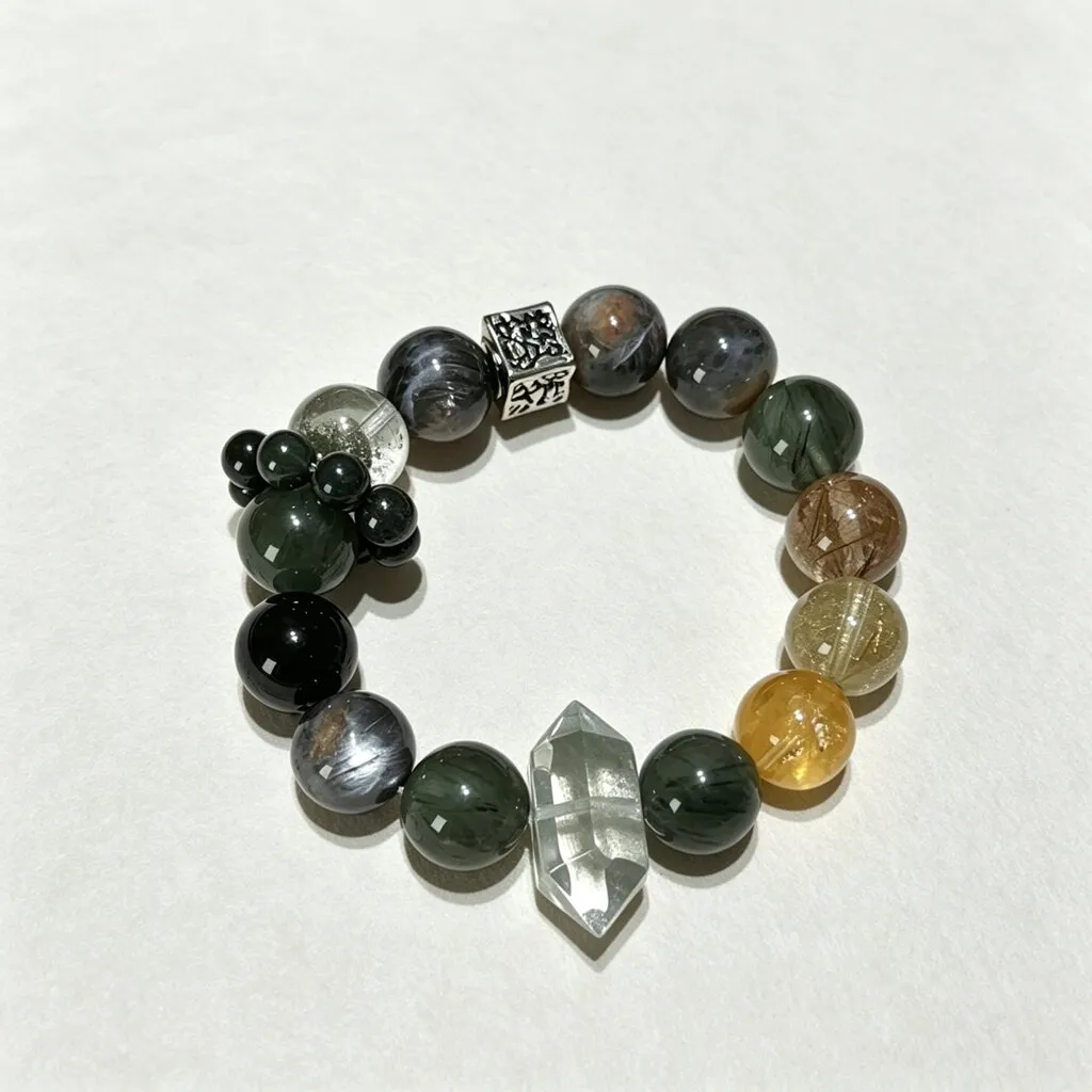 Timber Embrace — Strength Crystal detail 5